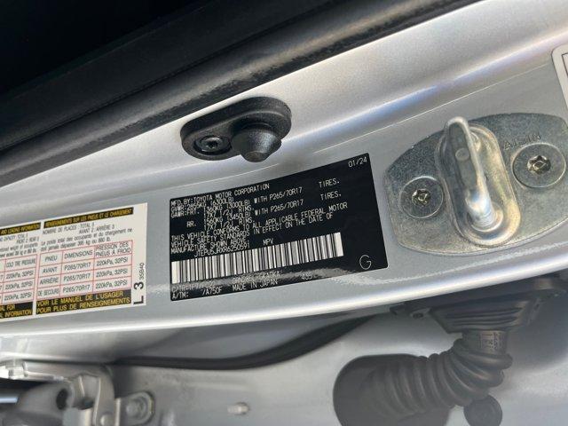 Photo of 2024 Silver Toyota 4Runner