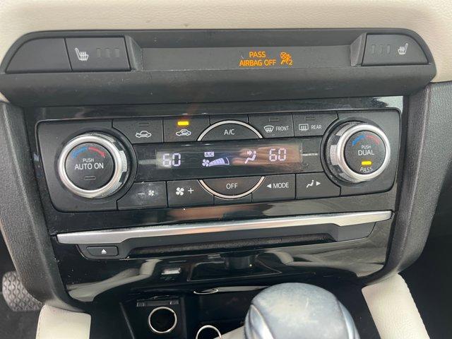 Photo of 2016 Snowflake White Pearl Mazda Mazda6