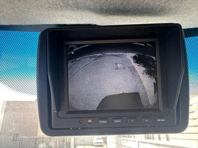 Photo of 2014 Arctic White Mercedes-Benz Sprinter