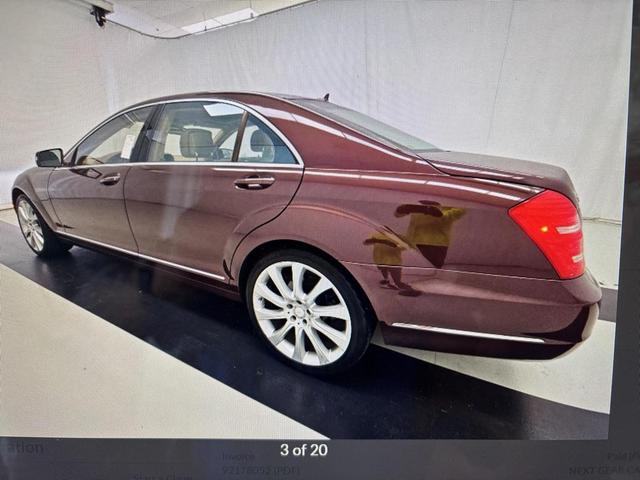 Photo of 2011 MAROON Mercedes-Benz S-Class
