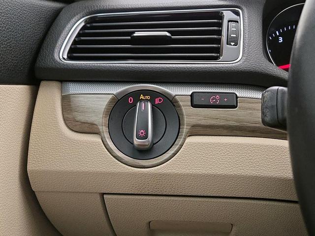 Photo of 2017 Black Volkswagen Passat