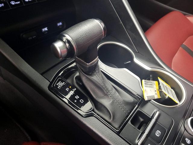 Photo of 2022 Black Kia K5