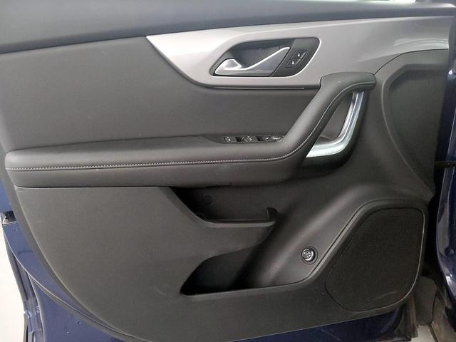 Photo of 2022 Blue Chevrolet Blazer