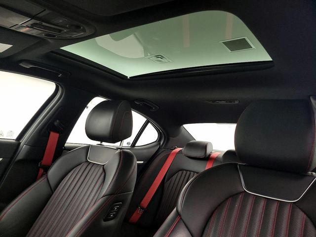Photo of 2023 Green Genesis G70
