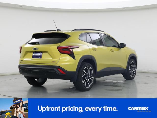Photo of 2024 Yellow Chevrolet Trax