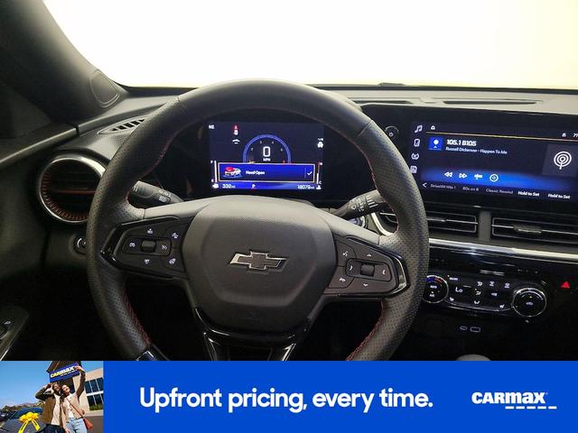 Photo of 2024 Yellow Chevrolet Trax