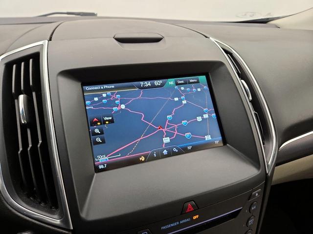 Photo of 2015 Gray Ford Edge