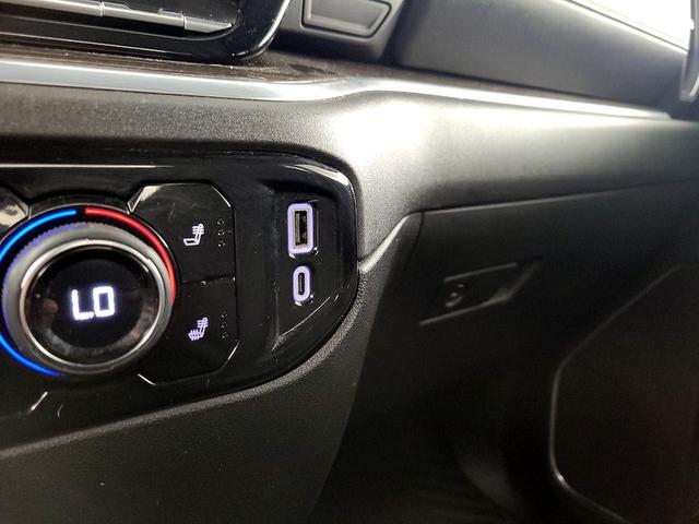 Photo of 2023 Black Chevrolet Silverado 1500