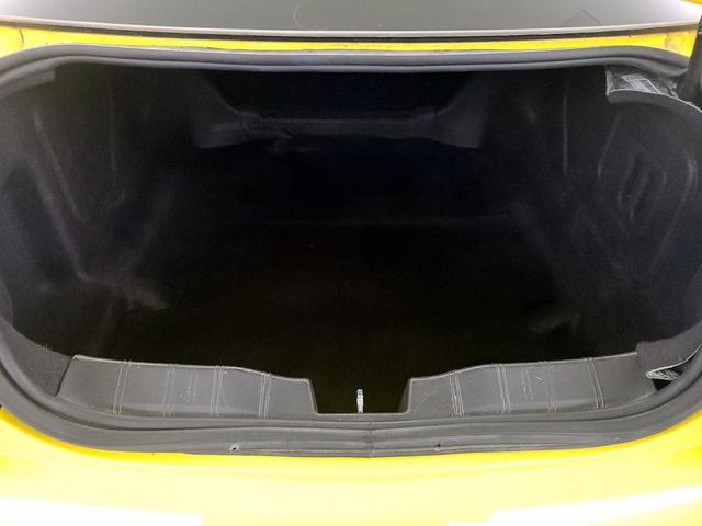 Photo of 2018 Yellow Chevrolet Camaro