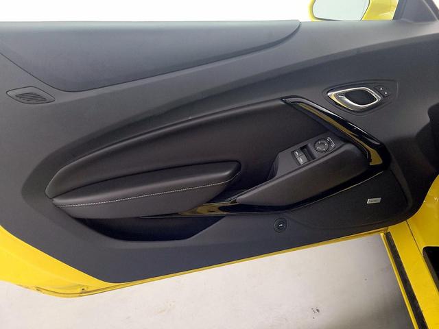 Photo of 2018 Yellow Chevrolet Camaro