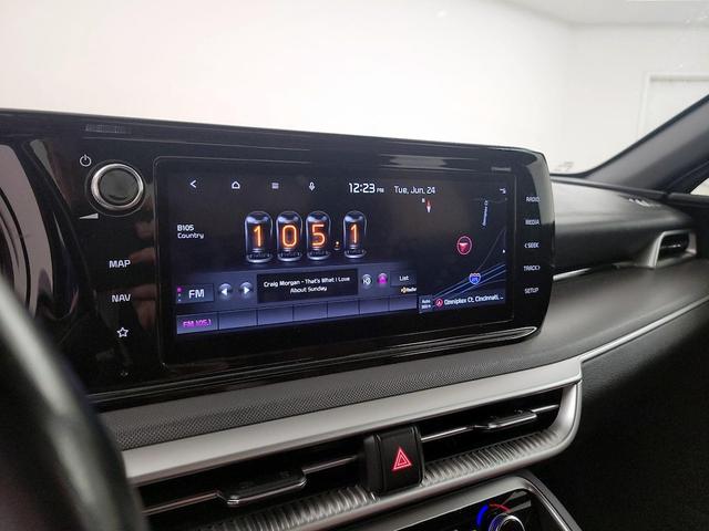 Photo of 2022 Black Kia K5