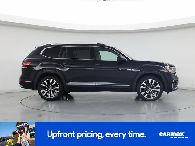 Photo of 2023 Black Volkswagen Atlas