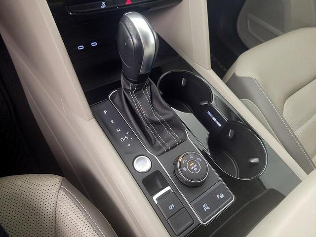 Photo of 2023 Black Volkswagen Atlas
