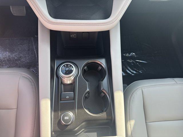 Photo of 2026 Star White Ford Explorer