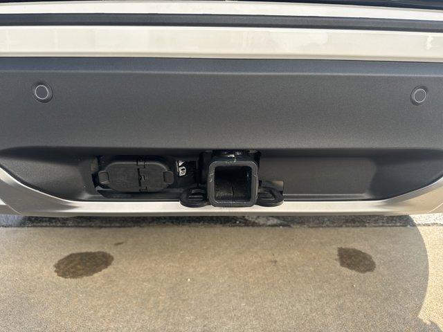 Photo of 2026 Star White Ford Explorer