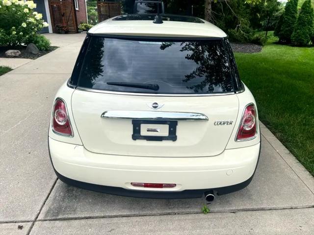 Photo of 2013 Cream MINI Hardtop