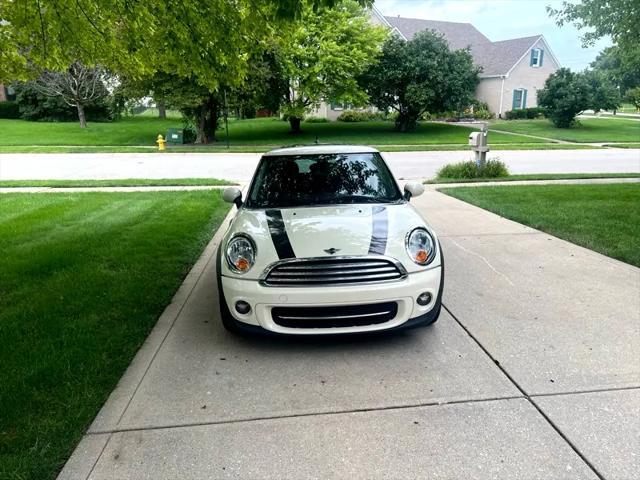 Photo of 2013 Cream MINI Hardtop