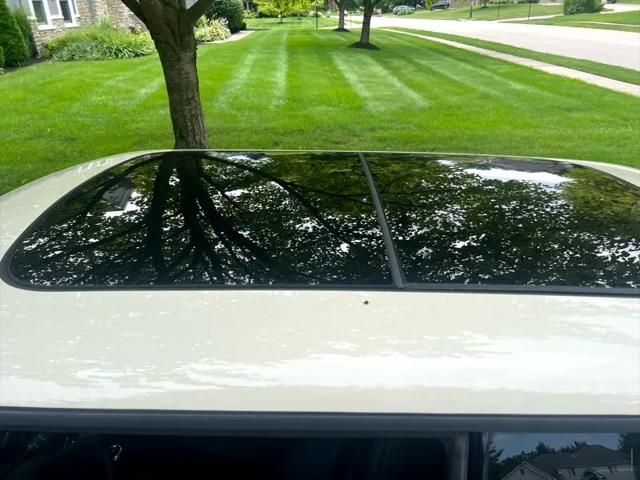 Photo of 2013 Cream MINI Hardtop