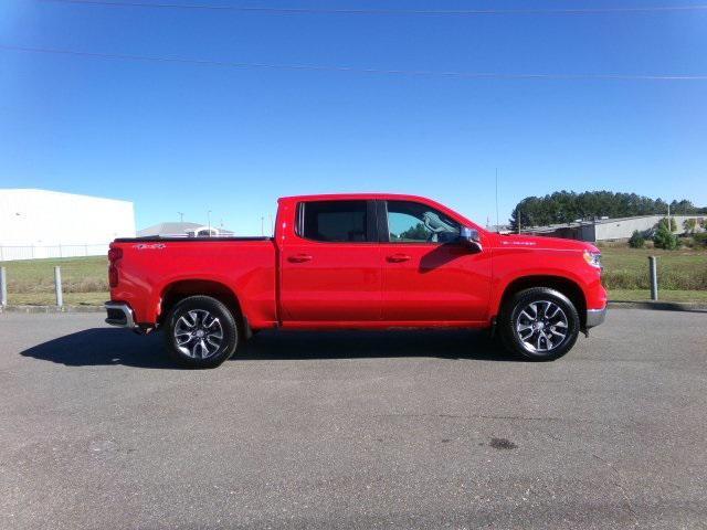 Photo of 2022 Red Hot Chevrolet Silverado 1500