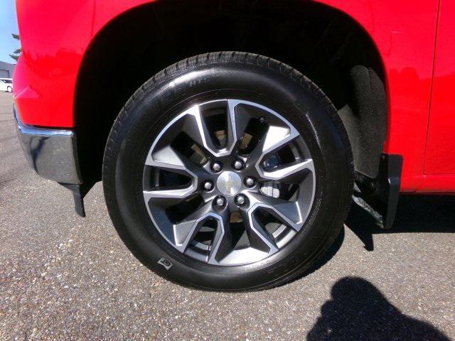 Photo of 2022 Red Hot Chevrolet Silverado 1500
