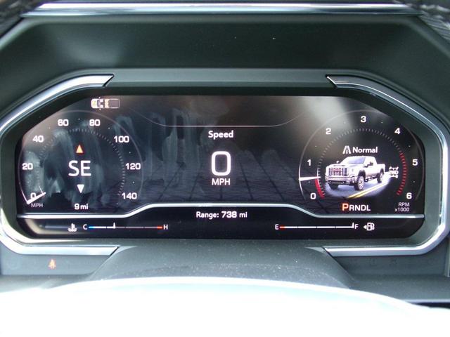 Photo of 2025 White Frost Tricoat GMC Sierra 2500