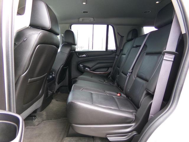 Photo of 2015 Silver Ice Metallic Chevrolet Tahoe