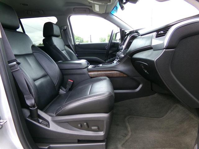 Photo of 2015 Silver Ice Metallic Chevrolet Tahoe