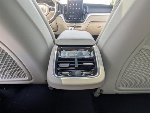 Photo of 2026 Vapour Gray Volvo XC60