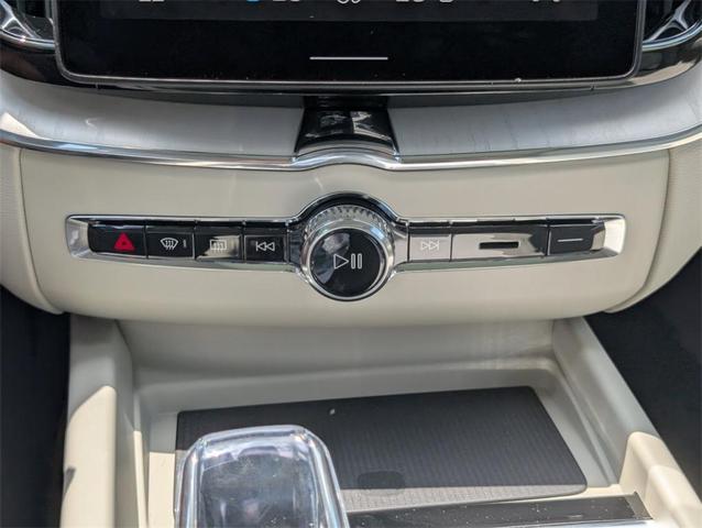 Photo of 2026 Vapour Gray Volvo XC60