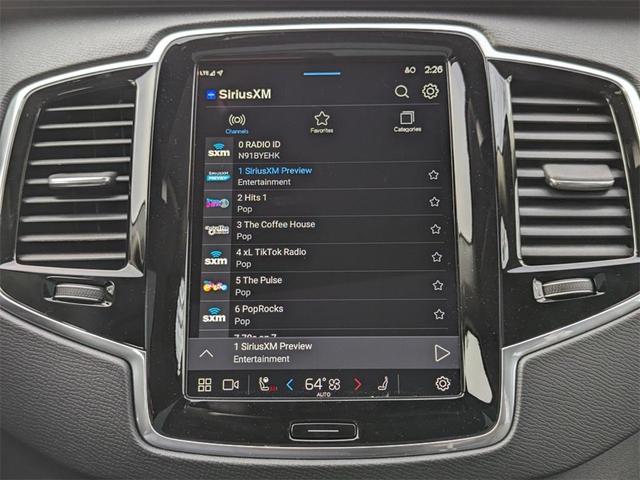 Photo of 2025 Metallic Volvo XC90 Plug-In Hybrid