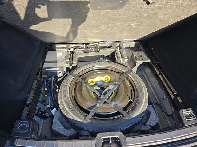 Photo of 2023 Onyx Black Metallic Volvo XC60