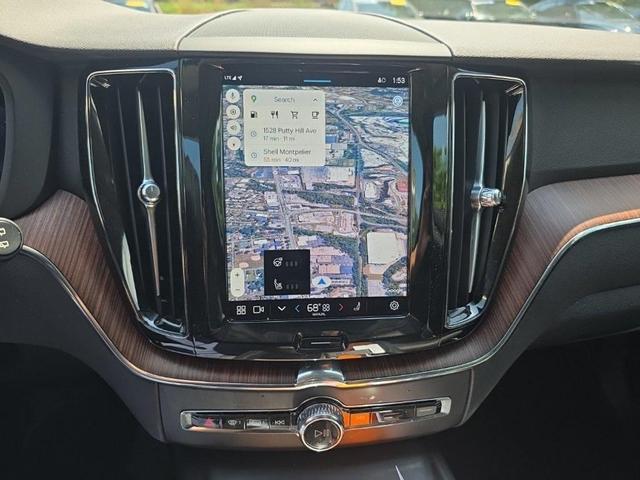 Photo of 2024 Thunder Gray Metallic Volvo XC60