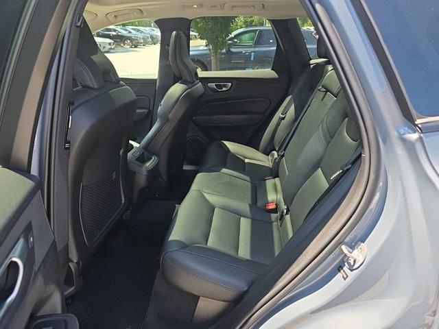 Photo of 2024 Thunder Gray Metallic Volvo XC60