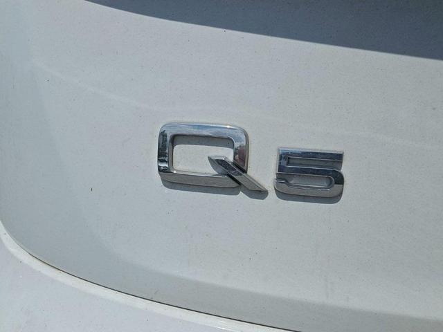 Photo of 2018 Ibis White Audi Q5