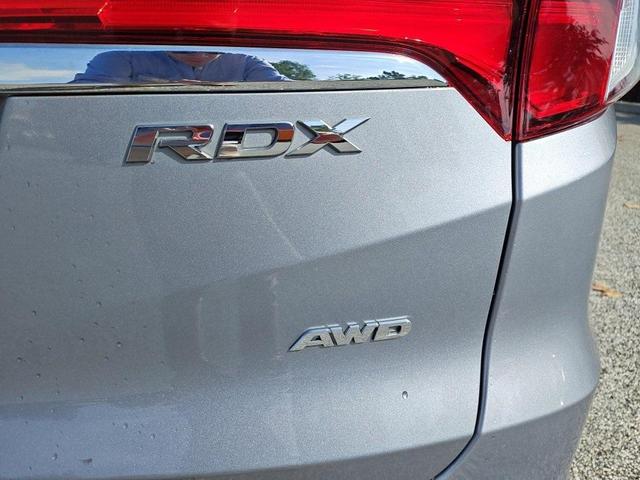 Photo of 2016 Slate Silver Metallic Acura RDX
