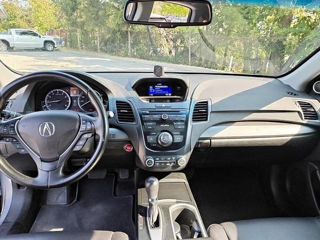 Photo of 2016 Slate Silver Metallic Acura RDX