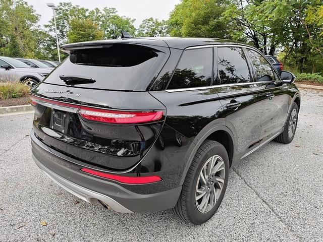 Photo of 2023 Infinite Black Metallic Lincoln Corsair