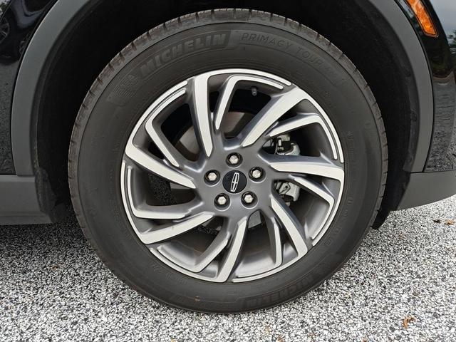 Photo of 2023 Infinite Black Metallic Lincoln Corsair