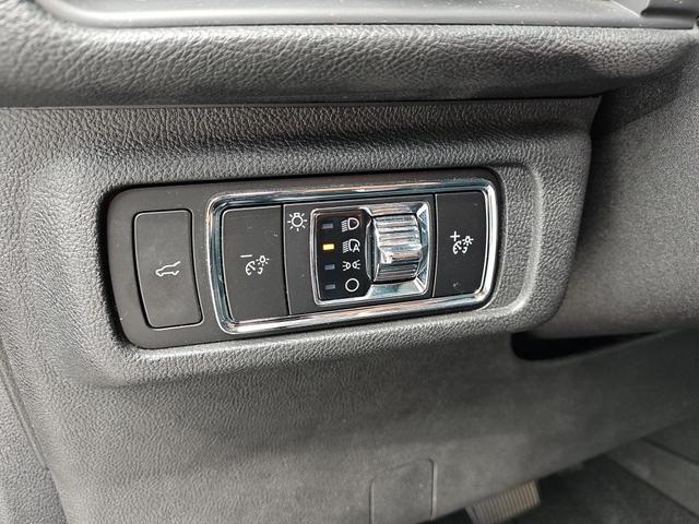 Photo of 2023 Infinite Black Metallic Lincoln Corsair