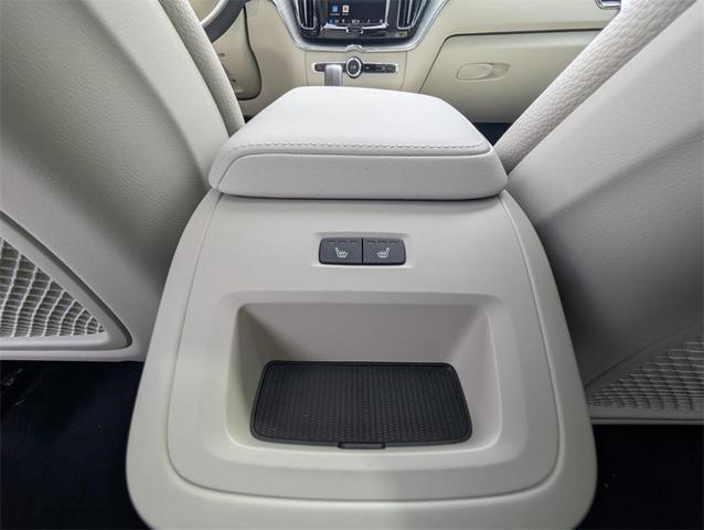Photo of 2025 White Volvo XC60