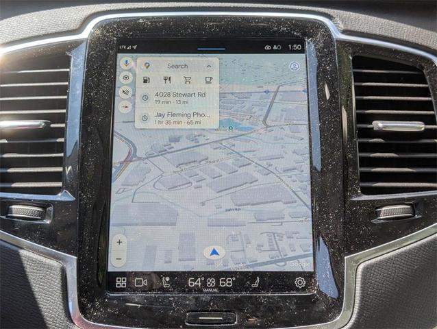 Photo of 2025 White Volvo XC90