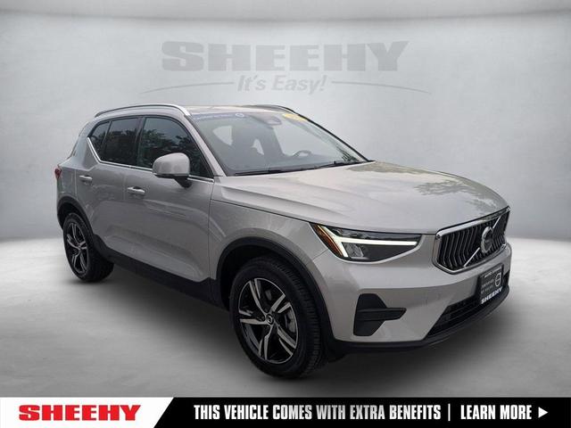 2025 Volvo XC40