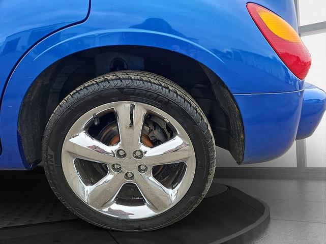 Photo of 2003 blue Chrysler PT Cruiser