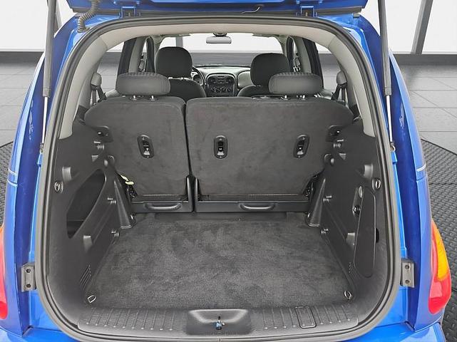 Photo of 2003 blue Chrysler PT Cruiser