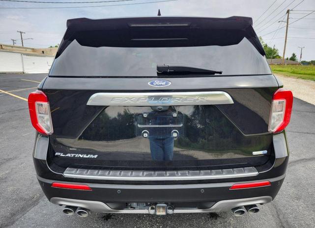 Photo of 2020 Agate Black Metallic Ford Explorer