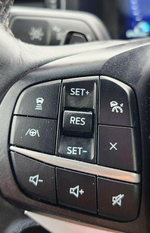 Photo of 2020 Agate Black Metallic Ford Explorer