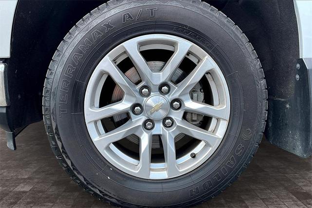 Photo of 2020 Silver Ice Metallic Chevrolet Silverado 1500