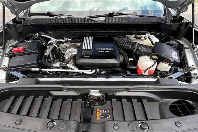 Photo of 2020 Silver Ice Metallic Chevrolet Silverado 1500
