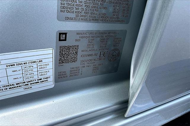 Photo of 2020 Silver Ice Metallic Chevrolet Silverado 1500