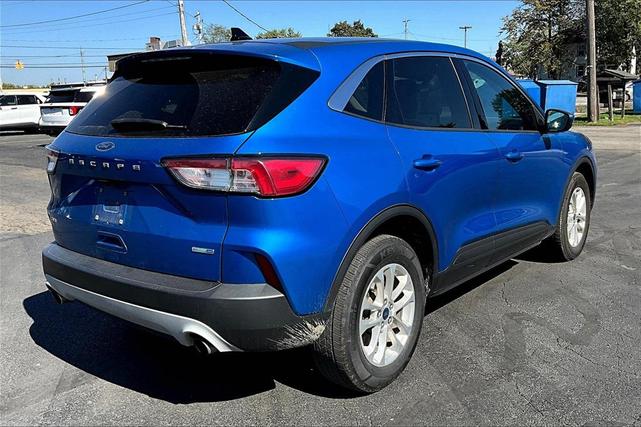 Photo of 2020 Velocity Blue Metallic Ford Escape